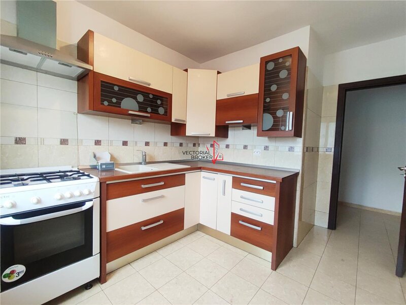 Calea Mosilor Decomandat, bloc 1980, metrou Obor